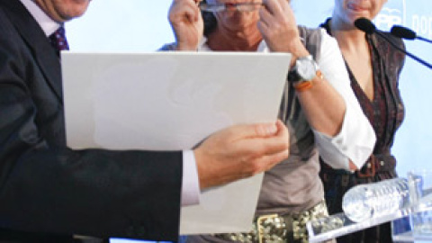 548be1ec072a6.jpg 548be1ec072a6.jpg