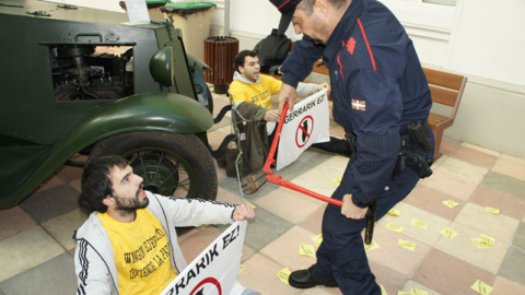 548b86a40ca7c.jpg 548b86a40ca7c.jpg