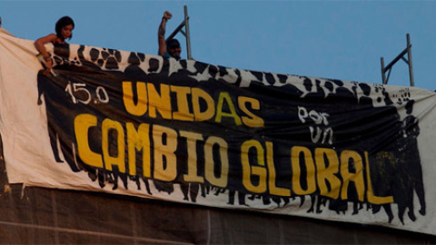 Pancarta en la Puerta del Sol en la protesta del 15-O. - GABRIEL PECOT