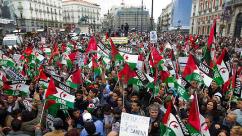 Manifestación en Madrid de noviembre de 2010 en apoyo de un Sáhara libre. Manifestación en Madrid de noviembre de 2010 en apoyo de un Sáhara libre.