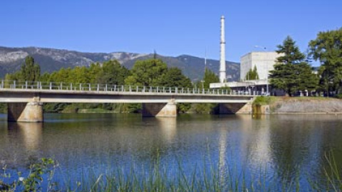 548c1d0306b4a.jpg 548c1d0306b4a.jpg