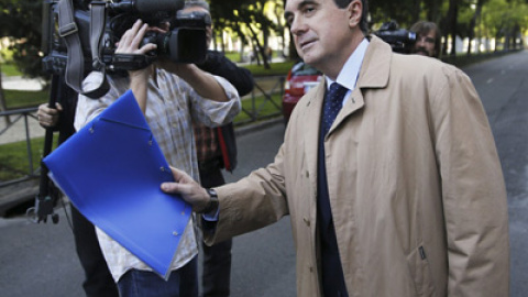 548b64638c670.jpg 548b64638c670.jpg