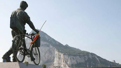 548b4439e4052.jpg 548b4439e4052.jpg