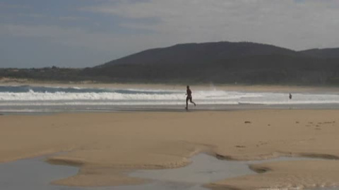 Se buscan socorristas Se buscan socorristas