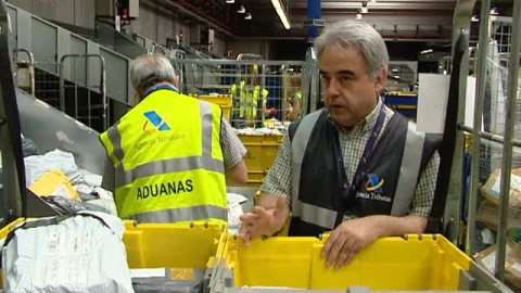 El aeropuerto de Barajas se convierte en un gran centro de Correos El aeropuerto de Barajas se convierte en un gran centro de Correos