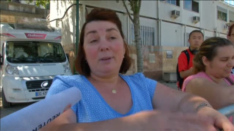 Una ballena 'aparece' en París, a orillas del Sena Una ballena 'aparece' en París, a orillas del Sena