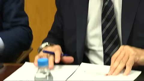 El CSD suspende cautelarmente a Villar como presidente de la RFEF durante un año El CSD suspende cautelarmente a Villar como presidente de la RFEF durante un año