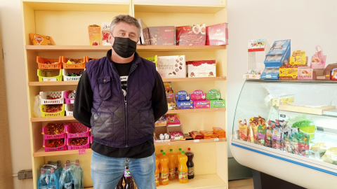 L'Ivan, a la seva botiga. L'Ivan, a la seva botiga.