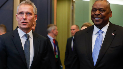 Stoltenberg junto al secretario de Defensa estadounidense, Lloyd Austin Stoltenberg junto al secretario de Defensa estadounidense, Lloyd Austin