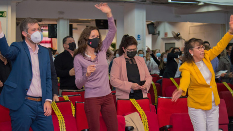 Dirigentes del PP junto a la pastora Yadira Maestre Dirigentes del PP junto a la pastora Yadira Maestre