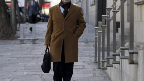 Francisco Vieira a su llegada esta mañana al CGPJ. EFE/Sergio Barrenechea Francisco Vieira a su llegada esta mañana al CGPJ. EFE/Sergio Barrenechea
