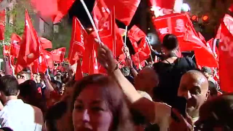 Euforia en la sede socialista