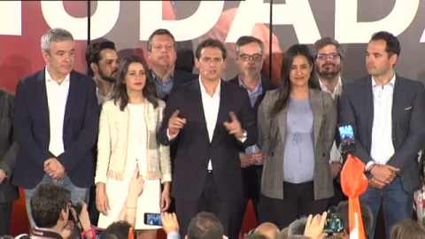 Rivera: "La mala noticia es que SÃ¡nchez e Iglesias van a formar Gobierno con los nacionalistas"