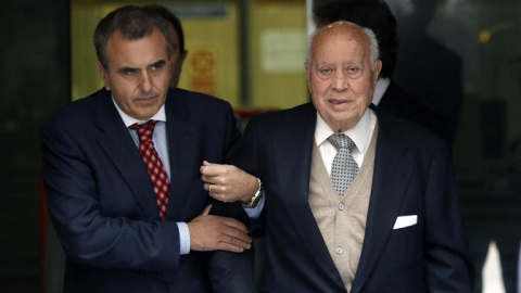 El extesorero del PP, Álvaro Lapuerta, tras negarse a declarar por la presunta caja B del partido. El extesorero del PP, Álvaro Lapuerta, tras negarse a declarar por la presunta caja B del partido.