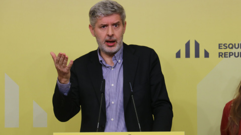 L'advocat Andreu Van den Eynde en una roda de premsa. L'advocat Andreu Van den Eynde en una roda de premsa.