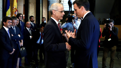 El presidente del Gobierno español, Pedro Sánchez, con el jefe de Gobierno de Andorra, Antoni Martí. / EFE El presidente del Gobierno español, Pedro Sánchez, con el jefe de Gobierno de Andorra, Antoni Martí. / EFE