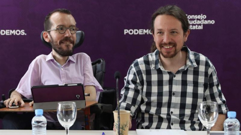 GRAF4803. MADRID, 06/05/2019.- El secretario general de Podemos, Pablo Iglesias (d), junto al secretario de organización del partido, Pablo Echenique , durante el Consejo Ciudadano Estatal (CEE) del partido, celebrado este lunes en Madrid, GRAF4803. MADRID, 06/05/2019.- El secretario general de Podemos, Pablo Iglesias (d), junto al secretario de organización del partido, Pablo Echenique , durante el Consejo Ciudadano Estatal (CEE) del partido, celebrado este lunes en Madrid,