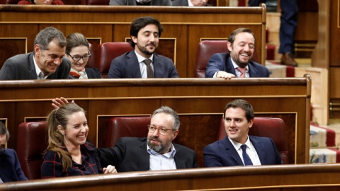 Albert Rivera y diputados de Ciudadanos. EUROPA PRESS Albert Rivera y diputados de Ciudadanos. EUROPA PRESS