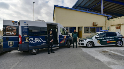 Imagen de una unidad móvil de fronteras en Ceuta (España). Imagen de una unidad móvil de fronteras en Ceuta (España).