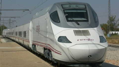 Un tren Talgo de alta velocidad. E.P. Un tren Talgo de alta velocidad. E.P.