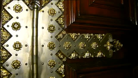 Aplausos de los trabajadores del Parlament a Forcadell Aplausos de los trabajadores del Parlament a Forcadell