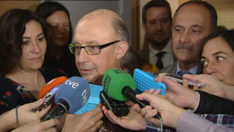 Montoro sobre la renuncia de Puigdemont al suelo de expresident: "No tiene sentido" Montoro sobre la renuncia de Puigdemont al suelo de expresident: "No tiene sentido"