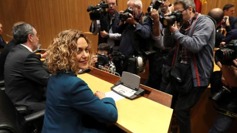 Maritxel Batet, durante la reunión del Grupo Parlamentario Parlamentario Socialista poco antes de la sesión constitutiva de las nuevas Cortes Generales Maritxel Batet, durante la reunión del Grupo Parlamentario Parlamentario Socialista poco antes de la sesión constitutiva de las nuevas Cortes Generales