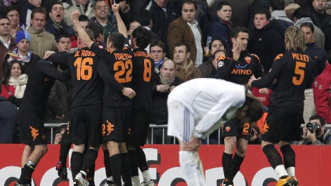 54a18c1b4bade.jpg 54a18c1b4bade.jpg