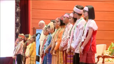 El Papa evita mencionar a los rohingya en su discurso en Birmania El Papa evita mencionar a los rohingya en su discurso en Birmania
