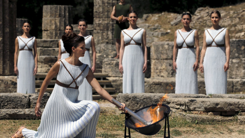 Ensayo general de la ceremonia de encendido de la llama Olímpica para los Juegos Olímpicos de Río 2016 en la antigua Olimpia, Grecia REUTERS/Yannis Behraki