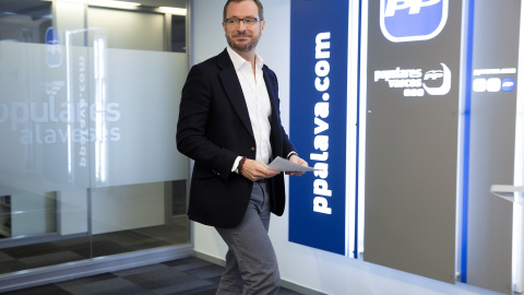 El vicesecretario de Sectorial del PP, Javier Maroto, en una rueda de prensa en Vitoria para analizar la actualidad política. EFE/David Aguilar El vicesecretario de Sectorial del PP, Javier Maroto, en una rueda de prensa en Vitoria para analizar la actualidad política. EFE/David Aguilar