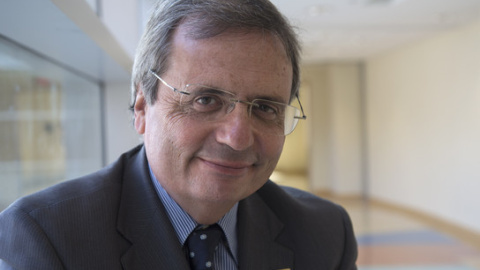 Rafael Matesanz, directo de la Organización Nacional de Trasplantes desde hace 27 años, ha anunciado que se jubilará y dejará la institución cuando se forme un nuevo Gobierno. / Foto: EFE Rafael Matesanz, directo de la Organización Nacional de Trasplantes desde hace 27 años, ha anunciado que se jubilará y dejará la institución cuando se forme un nuevo Gobierno. / Foto: EFE