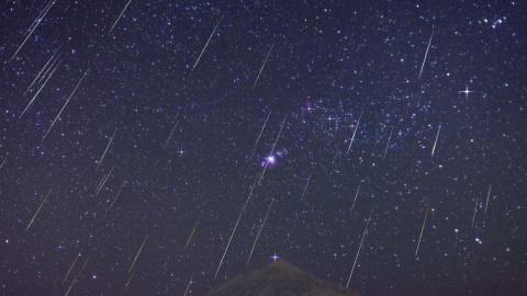 Lluvia de meteoros para celebrar el Día de la Tierra Lluvia de meteoros para celebrar el Día de la Tierra