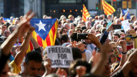 La protesta ante la sede de EconomÍa / Albert Gea - REUTERS La protesta ante la sede de EconomÍa / Albert Gea - REUTERS