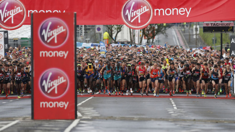 Vista general de la salida de la maraton de Londres. REUTERS / Andrew Boyers