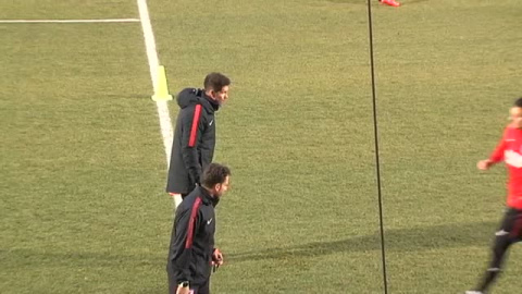 Vitolo ya entrena con el Atlético de Madrid Vitolo ya entrena con el Atlético de Madrid