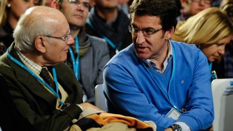 18/4/22 Romay Beccaría con Núñez Feijóo en un acto de partido. 18/4/22 Romay Beccaría con Núñez Feijóo en un acto de partido.