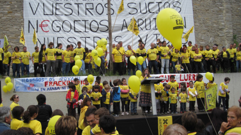 Fracking: ¿fractura hidraúlica y social? Fracking: ¿fractura hidraúlica y social?