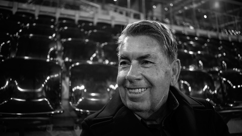 Manolo Santana, en la Caja Mágica de Madrid durante la entrevista. REPORTAJE FOTOGRÁFICO: JAIRO VARGAS Manolo Santana, en la Caja Mágica de Madrid durante la entrevista. REPORTAJE FOTOGRÁFICO: JAIRO VARGAS