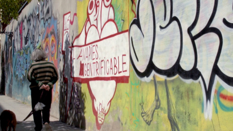 El barrio madrileño de Lavapiés, en el documental 'Compramos tu barrio'. El barrio madrileño de Lavapiés, en el documental 'Compramos tu barrio'.