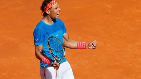 Nadal celebra su victoria ante Dimitrov. EFE/Juanjo Martín Nadal celebra su victoria ante Dimitrov. EFE/Juanjo Martín