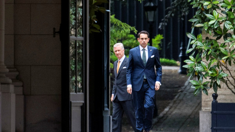 Tom Van Grieken tras la reunión con el rey de Bélgica Philippe | Reuters Tom Van Grieken tras la reunión con el rey de Bélgica Philippe | Reuters