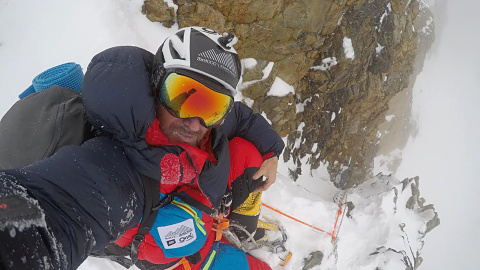 Imagen de Sergi Mingote publica en sus redes sociales durante una escalada en el K2. Imagen de Sergi Mingote publica en sus redes sociales durante una escalada en el K2.