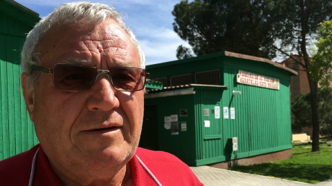 Prisciliano Castro, en los barracones de la Asociación Avance. Prisciliano Castro, en los barracones de la Asociación Avance.