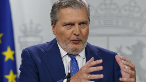El portavoz del Gobierno, Íñigo Méndez de Vigo, durante la rueda de prensa posterior a la reunión del Consejo de Ministros. EFE/Mariscal El portavoz del Gobierno, Íñigo Méndez de Vigo, durante la rueda de prensa posterior a la reunión del Consejo de Ministros. EFE/Mariscal