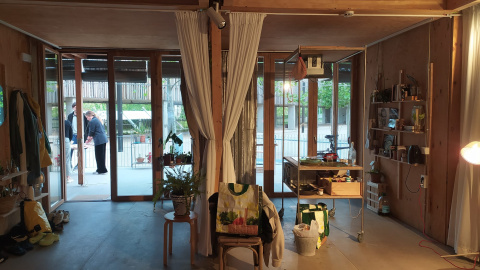 27/04/2022 - Interior de la casa sostenible TO, el prototip que s'ha instal·lat al campus Diagonal-Besòs de la UPC. 27/04/2022 - Interior de la casa sostenible TO, el prototip que s'ha instal·lat al campus Diagonal-Besòs de la UPC.