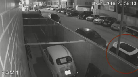 La nueva forma de robar coches: usando un toro mecánico La nueva forma de robar coches: usando un toro mecánico