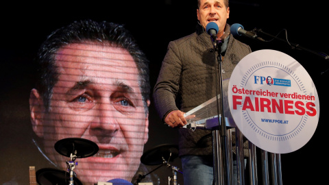 El líder del ultraderechista austriaco Partido Liberal (FPÖ), Heinz-Christian Strache.EFE/Dominic Ebenbichler El líder del ultraderechista austriaco Partido Liberal (FPÖ), Heinz-Christian Strache.EFE/Dominic Ebenbichler