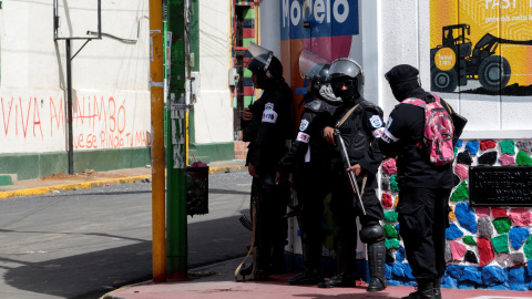 Policías durante las protestas en Monimbo, Masaya, Nicaragua Policías durante las protestas en Monimbo, Masaya, Nicaragua