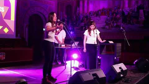 F9IrbzJ8rJw F9IrbzJ8rJw